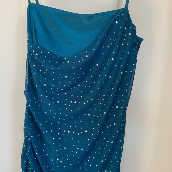 Custom-made prom/chic dress - Picture 3 of 5